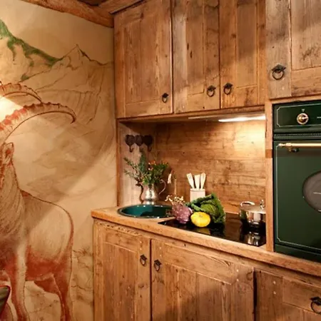 La Petite Apartment *